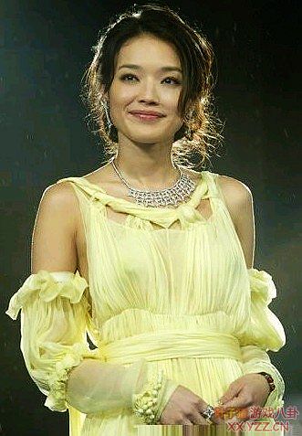 众女明星将真空凸点进行到底