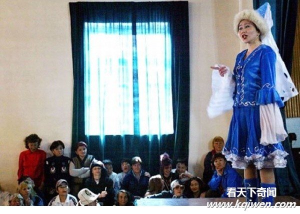 世界各国女子监狱选美实录